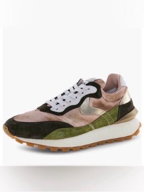 NWT VOILE BLANCHE Qwark Hype Sneaker in Army Green